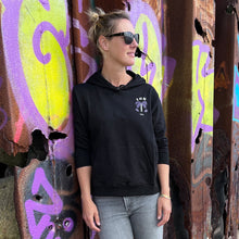 Cargar imagen en el visor de la galería, ION Hoody x DESTINATION women 2025