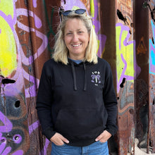 Cargar imagen en el visor de la galería, ION Hoody x DESTINATION women 2025