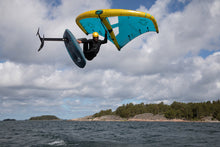 Lade das Bild in den Galerie-Viewer, action_shot