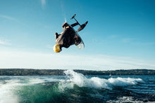 Carica l'immagine nel visualizzatore di Gallery, action_shot