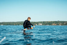 Carica l'immagine nel visualizzatore di Gallery, action_shot