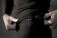 Carica l'immagine nel visualizzatore di Gallery, action_shot