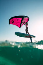 Carica l'immagine nel visualizzatore di Gallery, action_shot