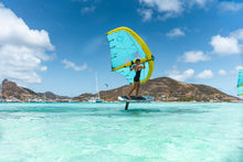 Lade das Bild in den Galerie-Viewer, action_shot