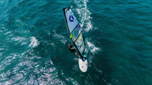 Carica l&#39;immagine nel visualizzatore di Gallery, action_shot
