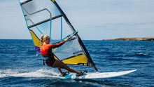Carica l&#39;immagine nel visualizzatore di Gallery, action_shot
