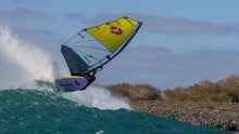 Carica l'immagine nel visualizzatore di Gallery, action_shot