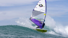 Lade das Bild in den Galerie-Viewer, action_shot