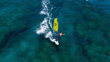 Load image into Gallery viewer, action_shot