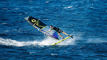 Carica l'immagine nel visualizzatore di Gallery, action_shot