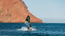 Carica l'immagine nel visualizzatore di Gallery, action_shot