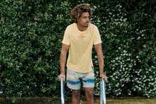 Lade das Bild in den Galerie-Viewer, action_shot