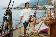 Lade das Bild in den Galerie-Viewer, action_shot