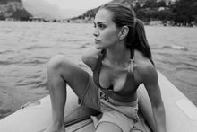 Lade das Bild in den Galerie-Viewer, action_shot