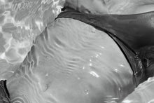 Lade das Bild in den Galerie-Viewer, action_shot