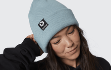 Charger l&#39;image dans la galerie, Duotone Beanie New Era Logo 2023
