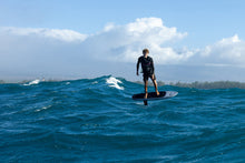 Carica l'immagine nel visualizzatore di Gallery, action_shot