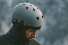 Carica l&#39;immagine nel visualizzatore di Gallery, ION Helmet Hardcap Amp 2022
