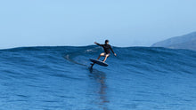 Carica l'immagine nel visualizzatore di Gallery, action_shot