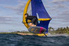 Carica l'immagine nel visualizzatore di Gallery, action_shot