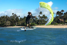 Carica l'immagine nel visualizzatore di Gallery, action_shot