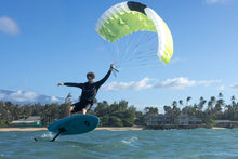 Carica l'immagine nel visualizzatore di Gallery, action_shot