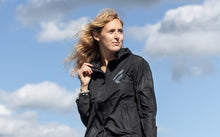 Charger l&#39;image dans la galerie, Fanatic Windbreaker Jacket Women 2022
