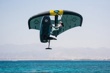 Cargar imagen en el visor de la galería, action_shot
