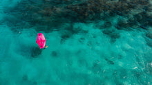 Carica l'immagine nel visualizzatore di Gallery, action_shot