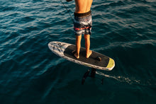 Carica l'immagine nel visualizzatore di Gallery, action_shot