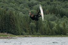 Carica l'immagine nel visualizzatore di Gallery, action_shot