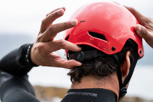 Lade das Bild in den Galerie-Viewer, action_shot
