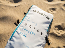 Lade das Bild in den Galerie-Viewer, Duotone Slick Concept Blue 2024