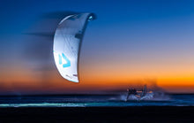 Cargar imagen en el visor de la galería, action_shot