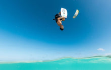 Carica l'immagine nel visualizzatore di Gallery, action_shot