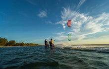 Carica l'immagine nel visualizzatore di Gallery, action_shot