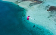 Lade das Bild in den Galerie-Viewer, action_shot
