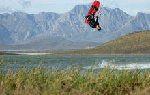 Carica l'immagine nel visualizzatore di Gallery, action_shot
