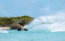 Carica l'immagine nel visualizzatore di Gallery, action_shot