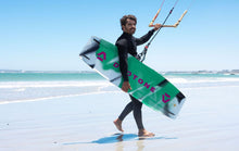 Carica l'immagine nel visualizzatore di Gallery, action_shot