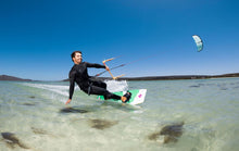 Carica l'immagine nel visualizzatore di Gallery, action_shot