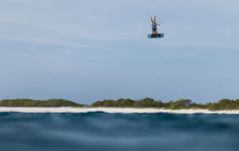 Carica l'immagine nel visualizzatore di Gallery, action_shot