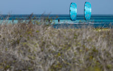 Carica l'immagine nel visualizzatore di Gallery, action_shot