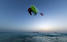 Carica l'immagine nel visualizzatore di Gallery, action_shot