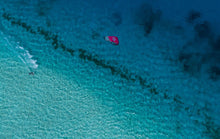 Carica l'immagine nel visualizzatore di Gallery, action_shot