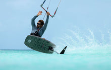 Carica l'immagine nel visualizzatore di Gallery, action_shot