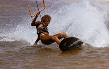 Carica l'immagine nel visualizzatore di Gallery, action_shot