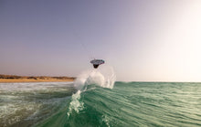 Carica l'immagine nel visualizzatore di Gallery, action_shot