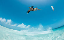 Carica l'immagine nel visualizzatore di Gallery, action_shot
